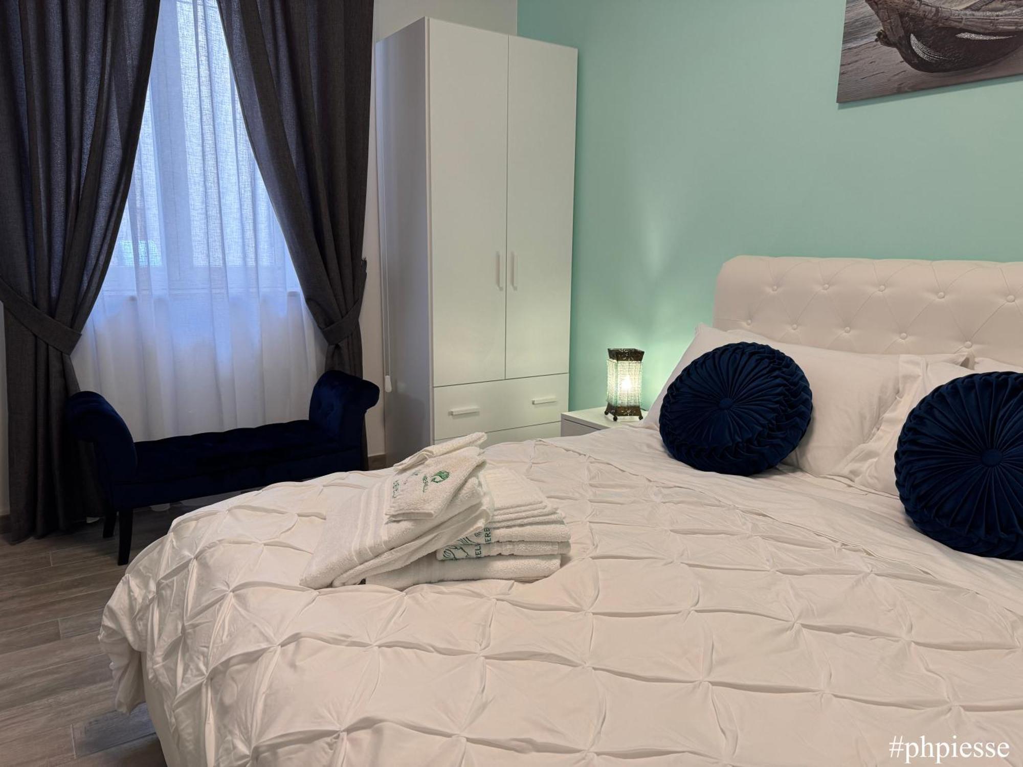 Emerella Luxury Suites-Siderno Lungomare Exterior photo