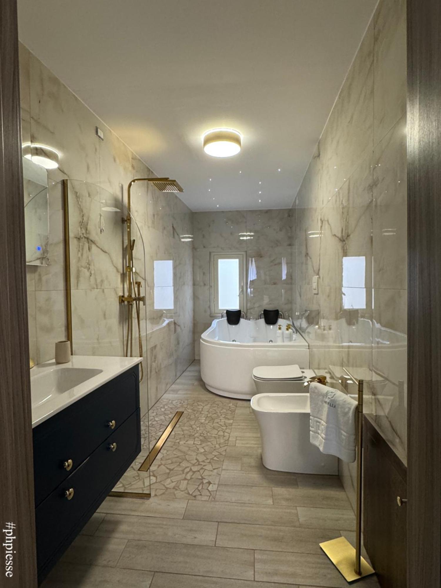 Emerella Luxury Suites-Siderno Lungomare Exterior photo